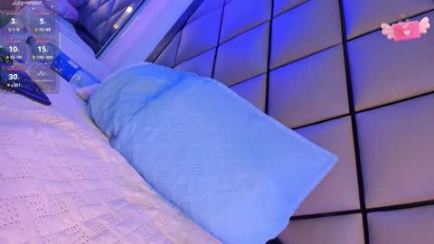 Georgina  online show from September 23, 1:05 pm