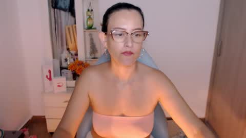 georgina Ferrer online show from June 29, 3:14 am