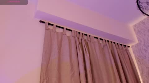 Kendal  online show from October 27, 2:28 pm