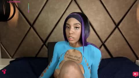 Georgina  online show from November 1, 8:30 pm