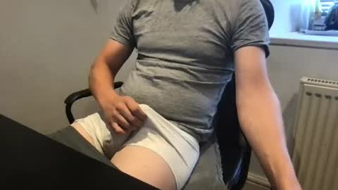 gfaulk9er online show from August 3, 1:06 pm
