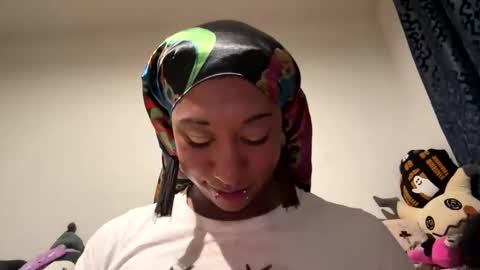 ghastgirlt_t online show from October 13, 7:10 am