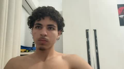 ghilassss online show from March 22, 10:14 pm