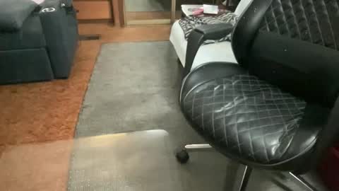 ghostboygbc online show from April 9, 4:38 am