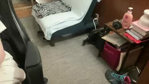 ghostboygbc online show from April 16, 2:22 am