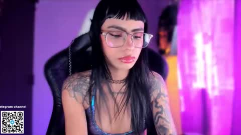 Sara online show from January 14, 4:48 pm