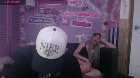 ghxstface23 online show from April 23, 6:21 am