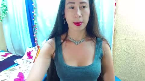 Gia  online show from September 16, 11:41 pm