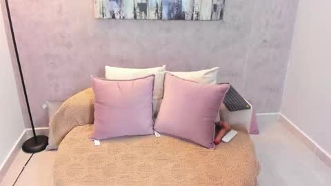 Gia online show from March 5, 4:16 pm