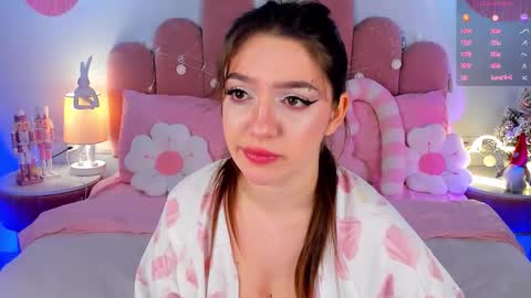 Gia online show from January 6, 1:15 pm