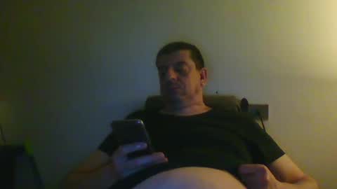 Snapshot of giaco1982 chatting on January 26, 7:10 am samuel online show from January 26, 7:10 am