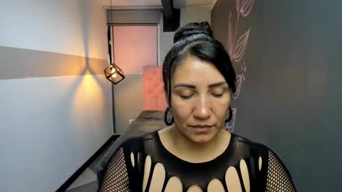 G I A  FOX online show from March 2, 7:54 am