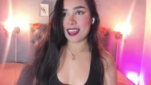 giannaslimjb online show from October 3, 3:37 am