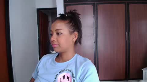 Sharlotte  online show from January 28, 8:26 pm