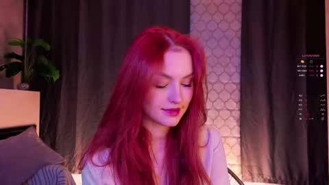 Stacy online show from November 6, 6:44 pm