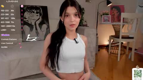 Mia online show from October 15, 8:15 am