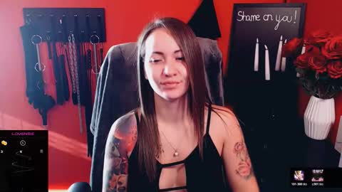 gina_hotlick online show from November 5, 8:49 am