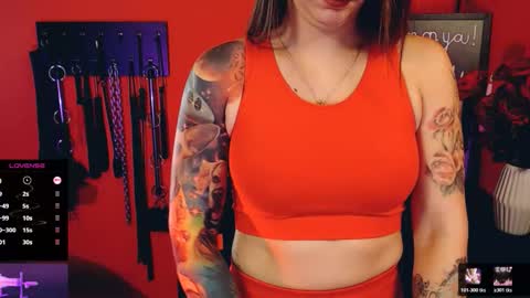 gina_hotlick online show from November 8, 8:28 am