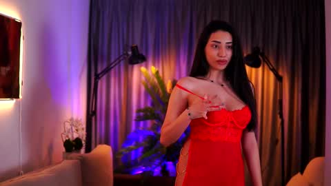 Snapshot of ginavalentinna chatting on March 1, 1:32 am Gina online show from March 1, 1:32 am