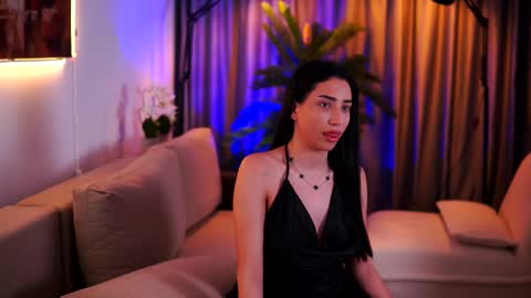 Snapshot of ginavalentinna chatting on February 23, 1:57 am Gina online show from February 23, 1:57 am