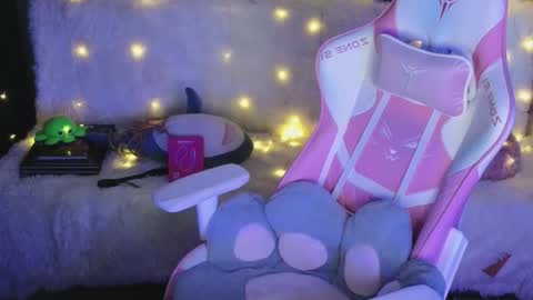 Ginger online show from March 3, 11:50 am