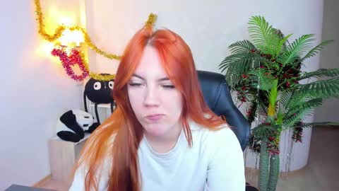 gingerr_pie online show from January 14, 6:10 am