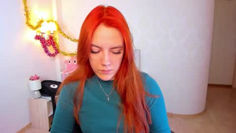 gingerr_pie online show from February 5, 5:33 am