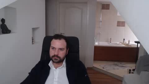 gintonik89 online show from February 14, 7:49 am