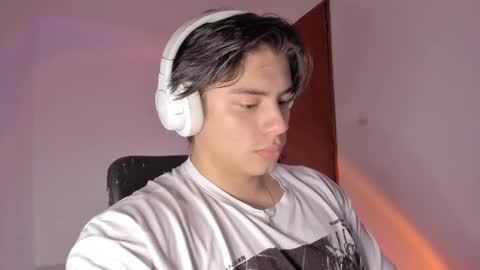 GioRusso online show from March 27, 5:36 pm