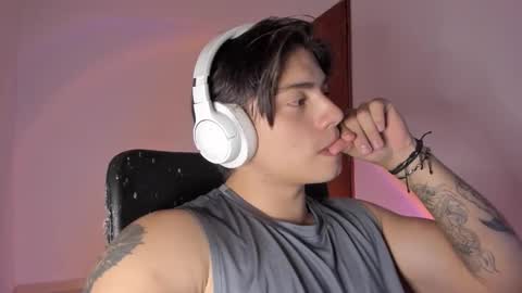 GioRusso online show from March 26, 2:28 am