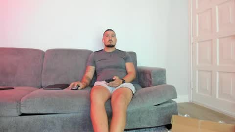 giodukee1 online show from April 26, 7:33 pm