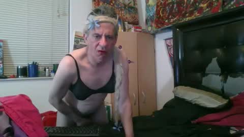 giovanni131971 online show from March 13, 8:06 am