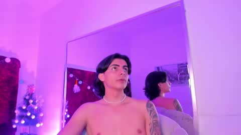 GirishSilva online show from December 14, 12:33 am