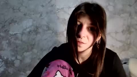 girl_cute007 online show from March 8, 9:08 pm