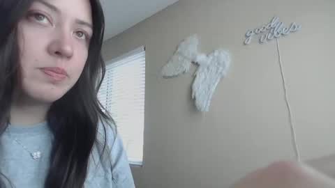 Jasmine online show from October 22, 4:41 pm