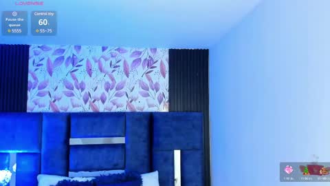     online show from March 6, 10:52 am