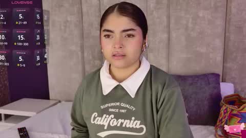     online show from December 18, 12:00 pm