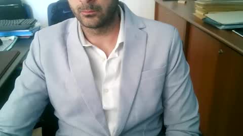 giuseppevai1 online show from February 26, 11:57 am