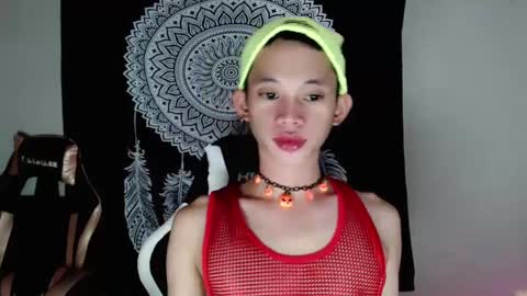 givemethrillx online show from February 1, 4:35 am