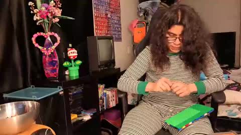 glaceon9 online show from March 6, 9:42 pm