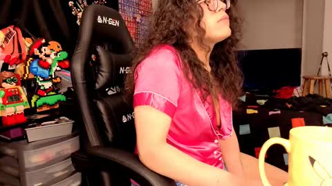 glaceon9 online show from September 13, 8:28 am