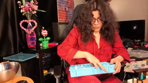 glaceon9 online show from March 7, 8:02 am