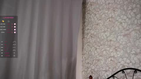 Sandra  online show from February 9, 7:19 pm