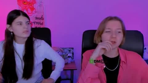 your dream  online show from December 15, 8:27 pm