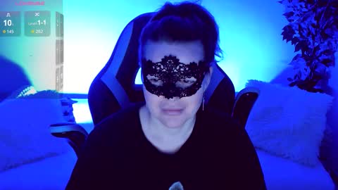 Snapshot of gloriagrays chatting on October 19, 7:07 pm gloriagrays online show from October 19, 7:07 pm