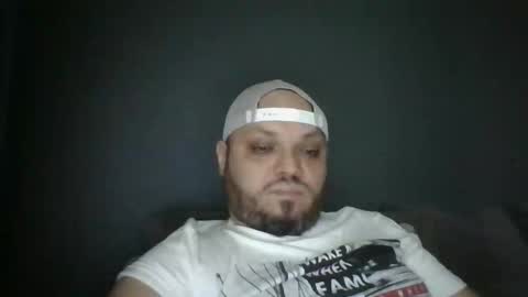 Your boy online show from December 3, 9:43 am