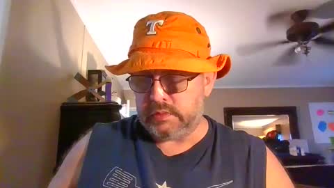 IDKIDCIDGAF online show from September 20, 2:09 pm