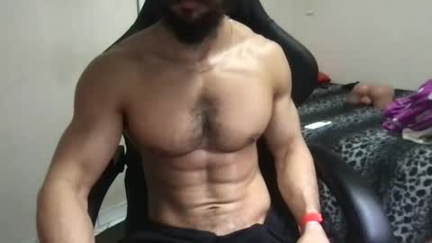 god hunkules online show from February 24, 6:47 pm