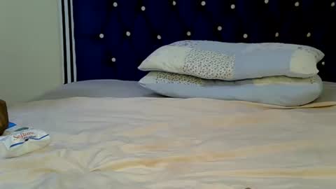 Goddess nanaya online show from October 15, 9:15 pm