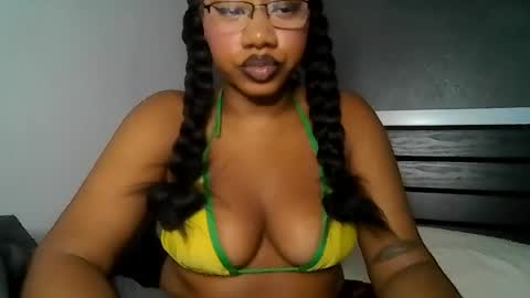 Goddess Daisy Sky online show from July 12, 4:15 am